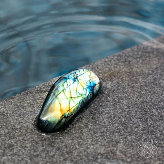 The Mind-Expanding Stone - Labradorite